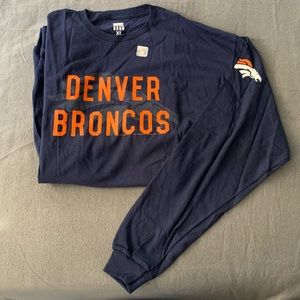 Adult Denver Broncos Long Sleeve Light Weight